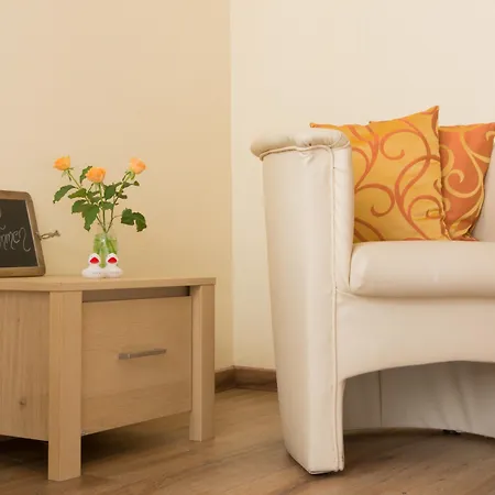 Ducky's Restaurant | Events | 3* 바트나우헴