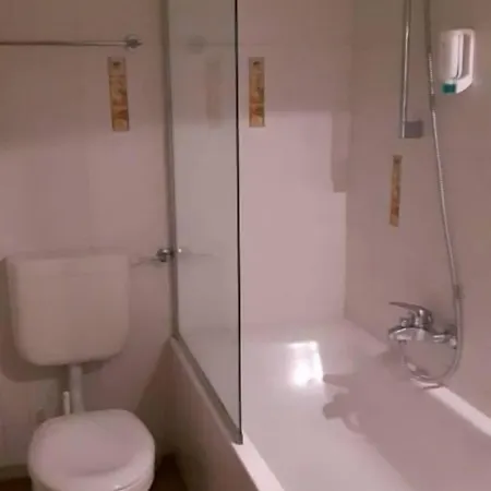 Ducky's Restaurant | Events | 바트나우헴