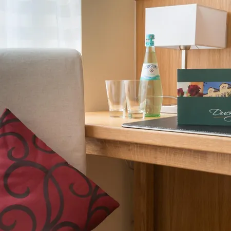 Ducky's Restaurant | Events | 3*